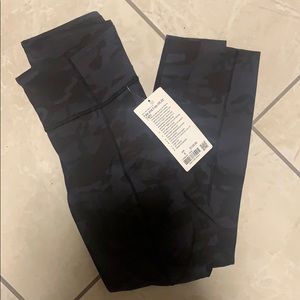 NWT Lululemon Fast and Free HR 25”
